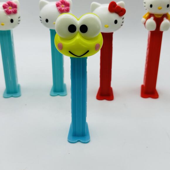 Lot Of 6 Sanrio Hello Kitty Pez Dispensers Cool Lot. Nice Condition. - Picture 3 of 15